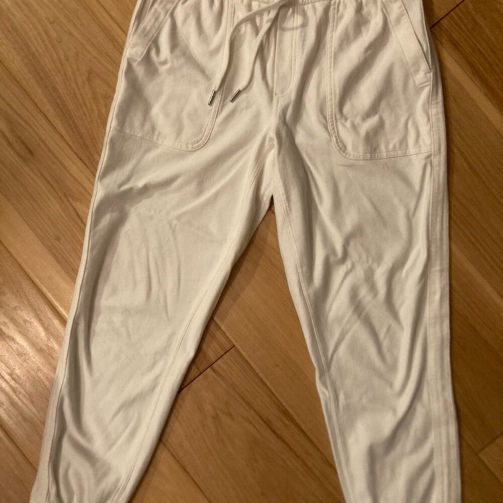 White Athleta Jogger pants size M